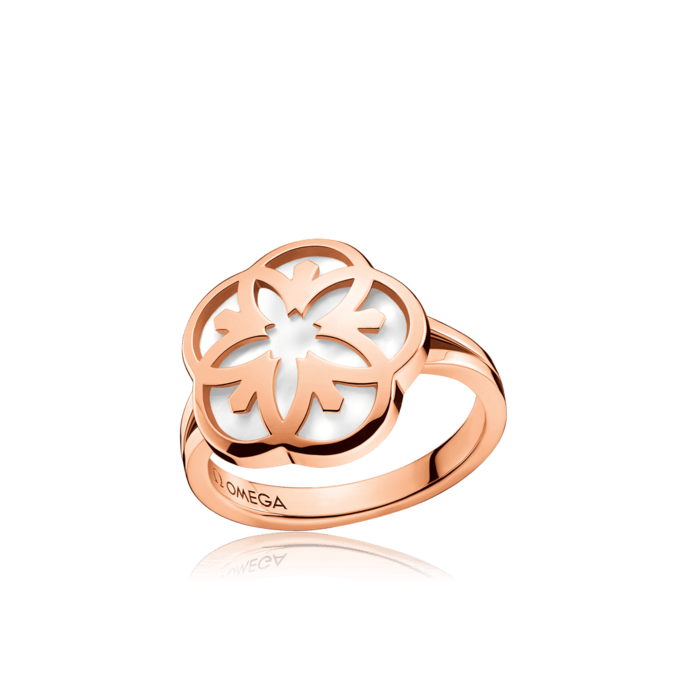 216085_01_omega-omega-flower-ring-r603bg07001xx-54-clem-vercammen-omega-online-shop.png