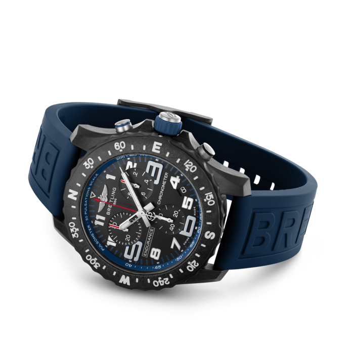 239515_01_Breitling_x82310d51b1s1-endurance-blue-clem-vercammen-2.png