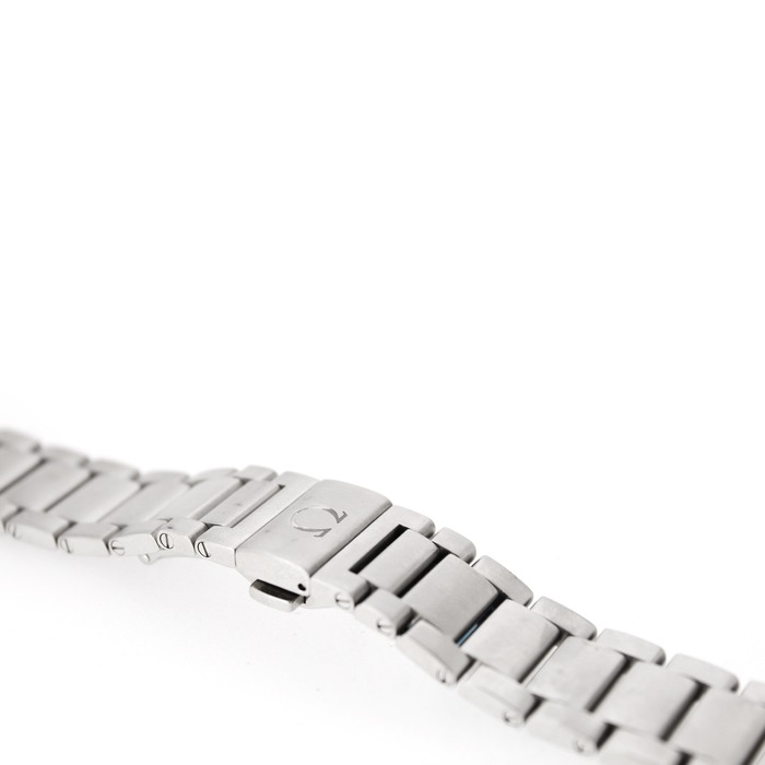 omega-steel-strap-020st1585883-juwelier-clem-vercammen-1.jpg