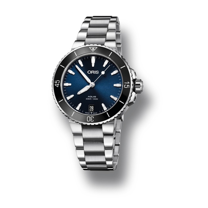 243622_01_Oris_Aquis_Date_0173377314135-0781805P_Juwelier_Clem_Vercammen.jpg