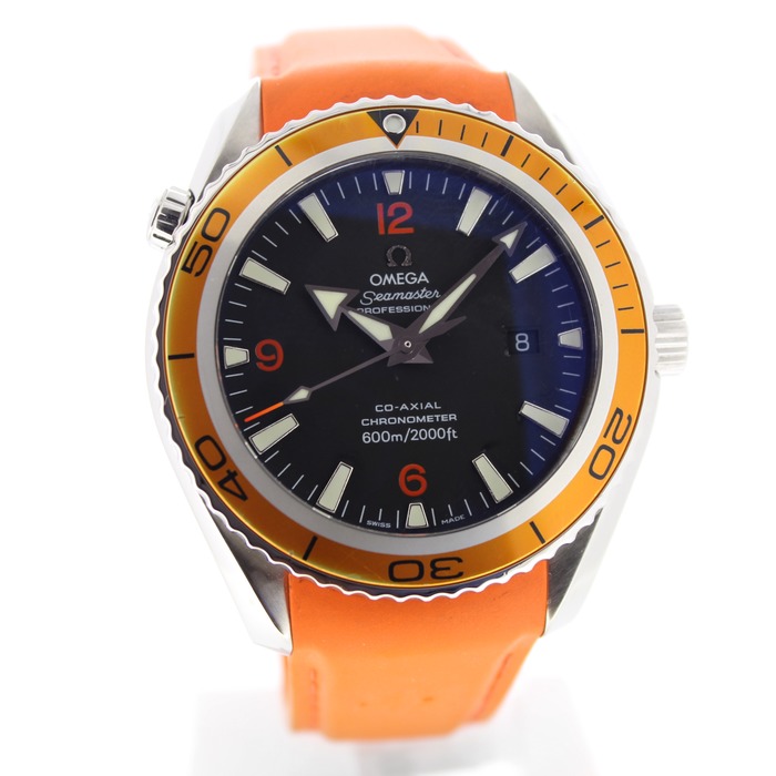 Omega_Seamaster_Planet_Ocean_Juwelier_Clem_Vercammen-2.jpg