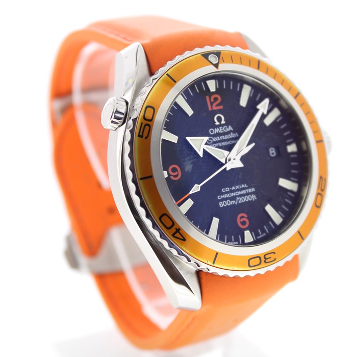 Omega_Seamaster_Planet_Ocean_Juwelier_Clem_Vercammen-4.jpg