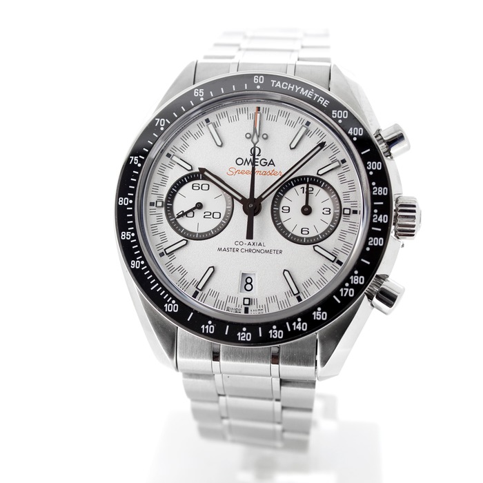 Omega_Speedmaster_Racing_32930445104001_Juwelier_Clem_Vercammen.jpg