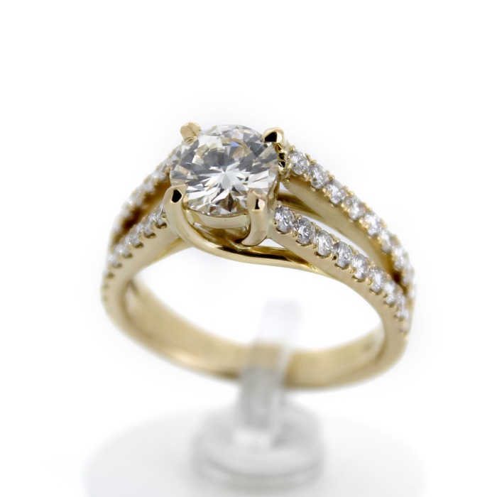 Clem_Vercammen_Solitaire_ring_18K_geelgoud_briljant_Juwelier_Clem_Vercammen-8.jpg