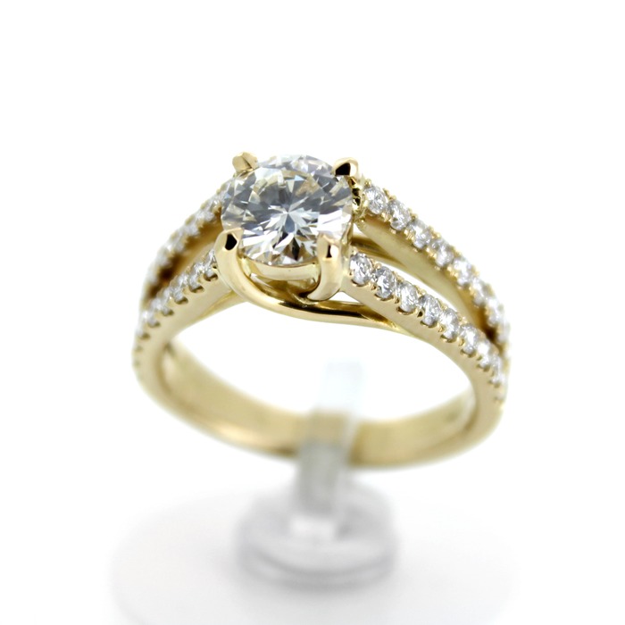 Clem_Vercammen_Solitaire_ring_18K_geelgoud_briljant_Juwelier_Clem_Vercammen.jpg