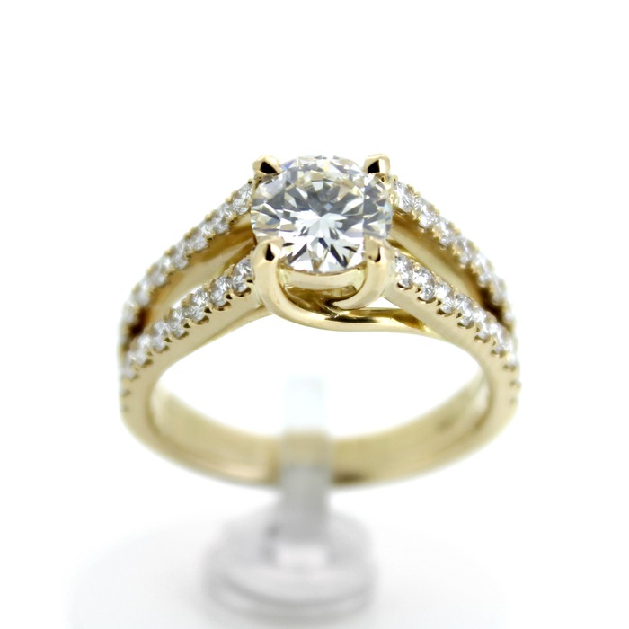 Clem_Vercammen_Solitaire_ring_18K_geelgoud_briljant_Juwelier_Clem_Vercammen-3.jpg