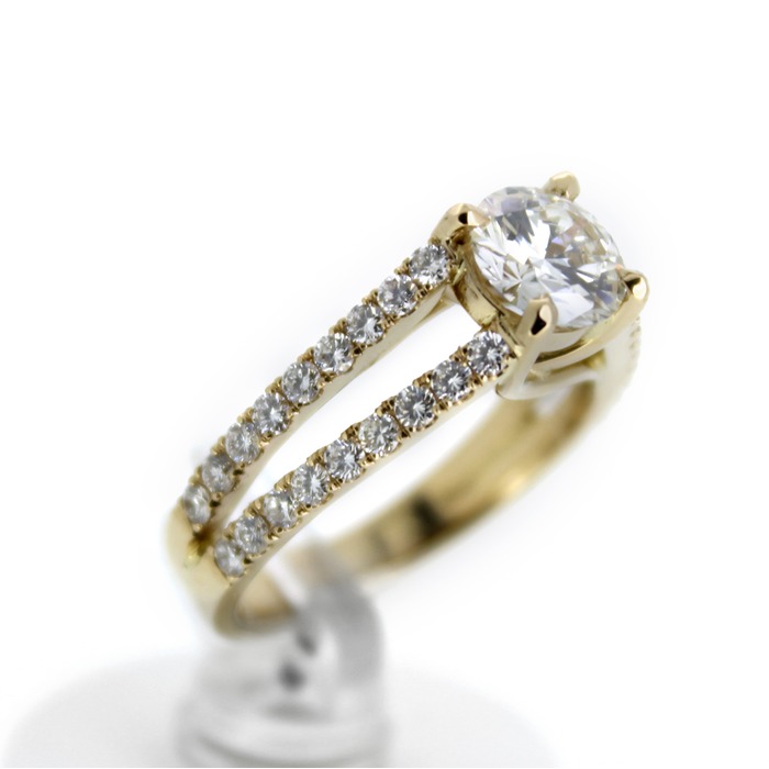 Clem_Vercammen_Solitaire_ring_18K_geelgoud_briljant_Juwelier_Clem_Vercammen-6.jpg