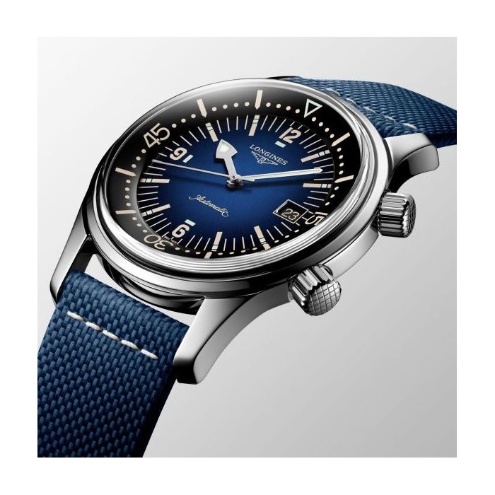 247896_01_Longines_Legend_Diver_L37744902_Juwelier_Clem_Vercammen-1.jpg