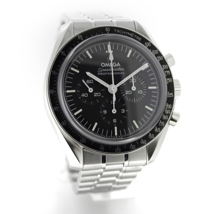 Omega_Speedmaster_tweedehands_58267-507_Juwelier_Clem_Vercammen-3.jpg