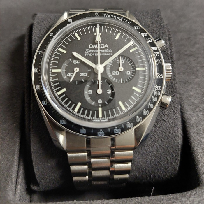 Omega_Speedmaster_tweedehands_58267-507_Juwelier_Clem_Vercammen-12.jpg