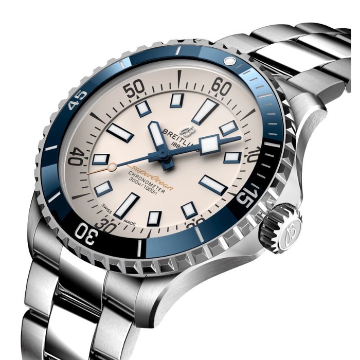 252885_01_Breitling_Superocean_Automatic_42_Juwelier_Clem_Vercammen-1.jpg