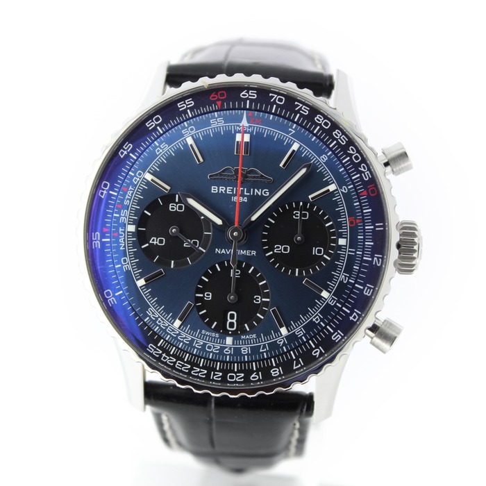 Breitling_Navitimer_B01_AB0139_Blauw_Tweedehands_67596-639_Juwelier_Clem_Vercammen.jpg