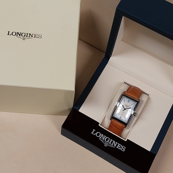 Longines_DolceVita_L57674_Tweedehands_67594-640_Juwelier_Clem_Vercammen-8.jpg