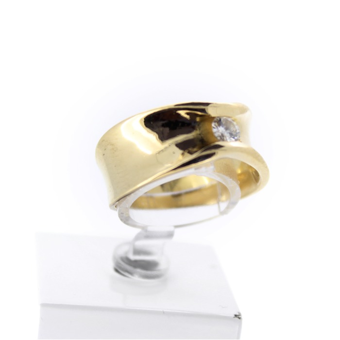 Ring_geelgoud_18karaat_briljant_tweedehands_68314-1193_Juwelier_Clem_Vercammen-4.jpg