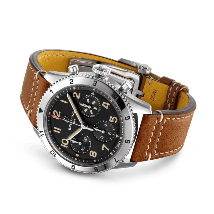 258332_01_Breitling_Classic_Avi_Mustang_A233803A1B1X1_Juwelier_Clem_Vercammen-2.jpg