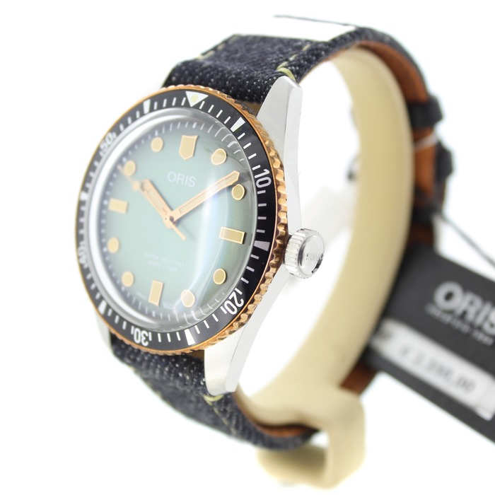 Oris_Momotaro_017337707_Outlet_Juwelier_Clem_Vercammen-3.jpg