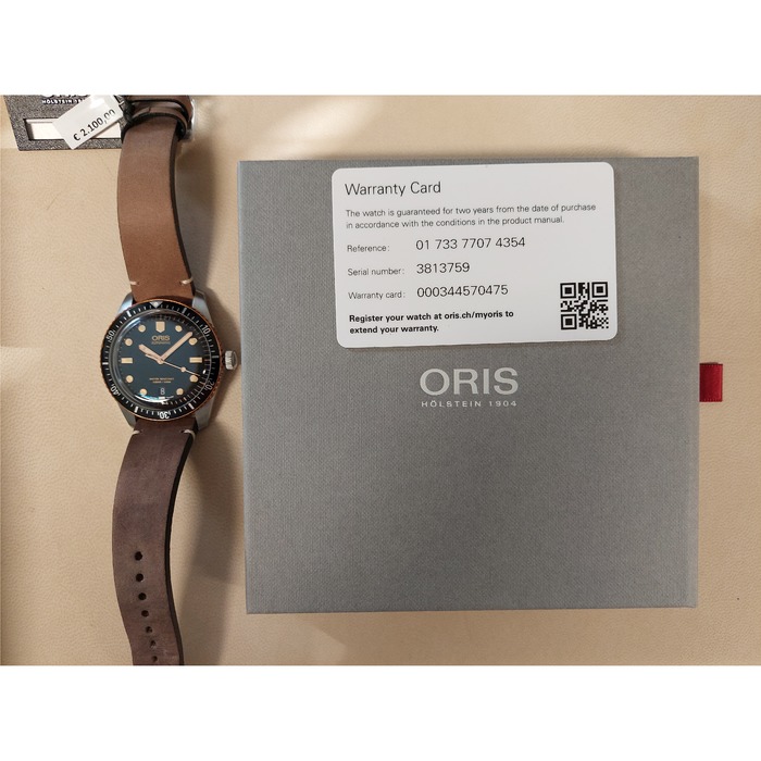 Oris_Divers_sixty-Five_017337707_Outlet_Juwelier_Clem_Vercammen-15.jpg