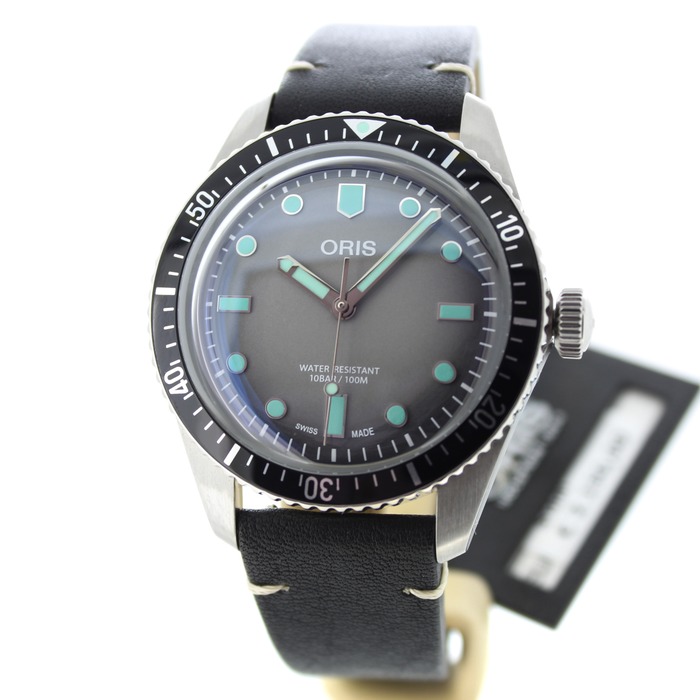 Oris_Divers_Sixty-Five_017337707_Outlet_Juwelier_clem_Vercammen.jpg