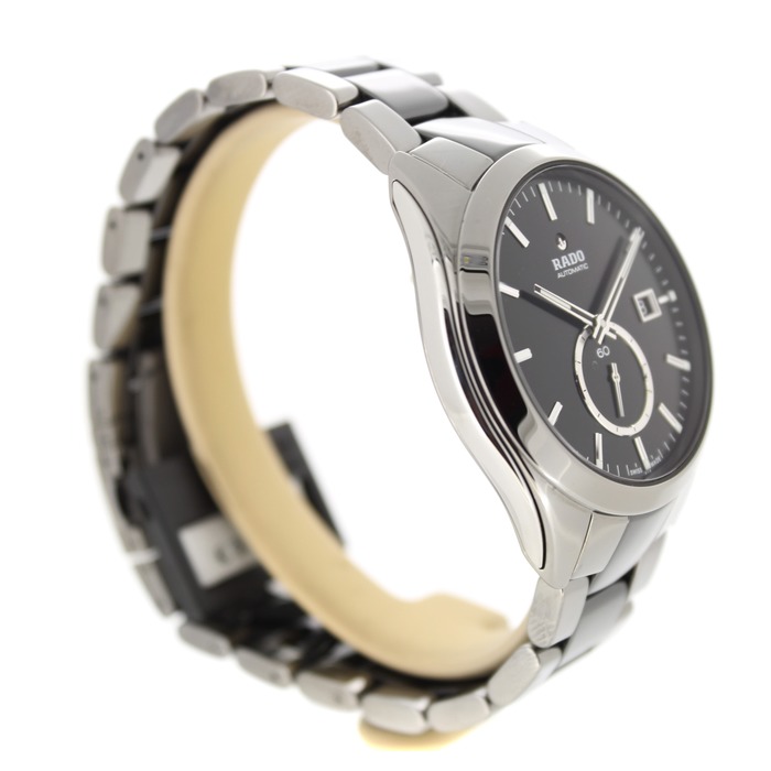 Rado_Hyperchrome_R32025152_OTL_Juwelier_Clem_Vercammen-7.jpg