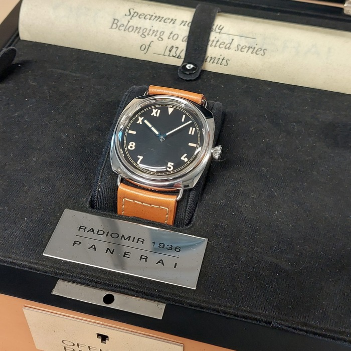 Horloge Panerai Radiomir PAM 00249  '80908-830-TWDH'