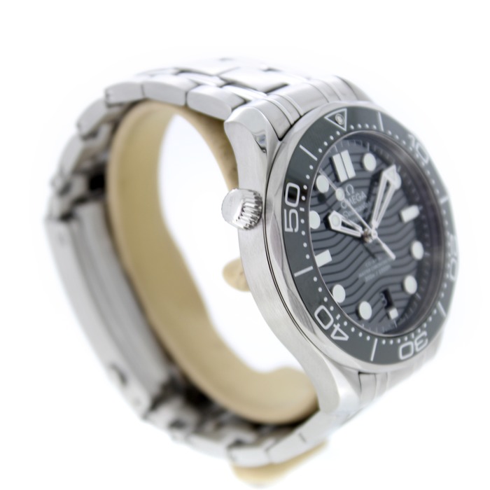 Omega_Seamaster_210.30.42.20.10.001_82460-856_Juwelier_Clem_Vercammen-8.jpg