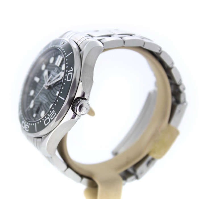 Omega_Seamaster_210.30.42.20.10.001_82460-856_Juwelier_Clem_Vercammen-5.jpg