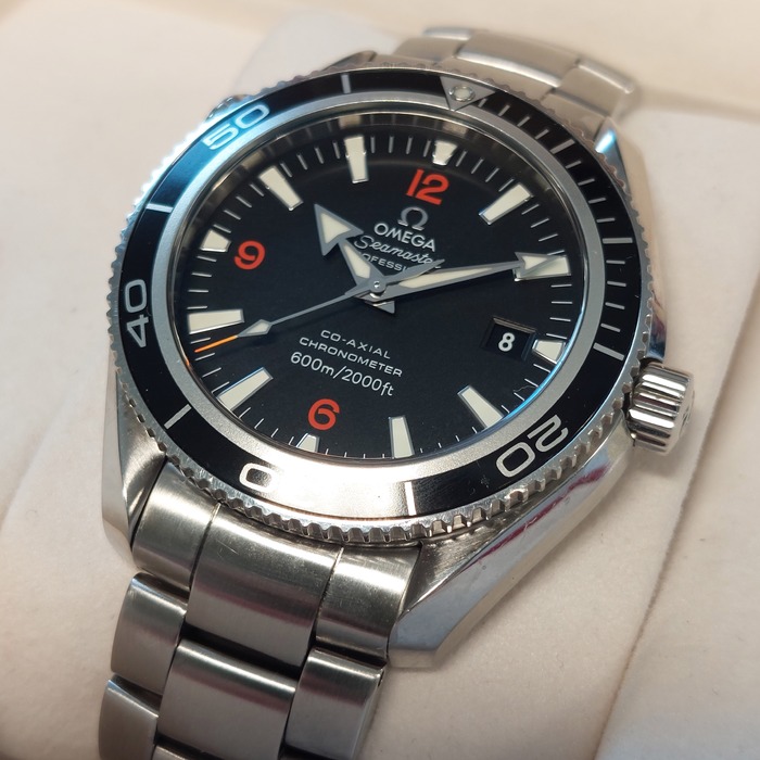 Omega_Seamaster_22015100_Tweedehands_83337-880_Juwelier_Clem_Vercammen-15.jpg