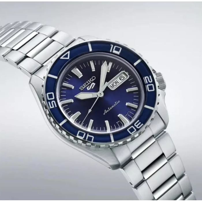 264474_01_Seiko_5Sports_SRPK97K1_Juwelier_Clem_Vercammen-3.png