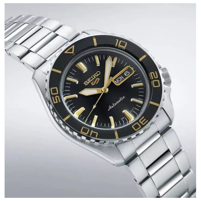 264475_01_Seiko_5Sports_SRPK99K1_Juwelier_Clem_Vercammen-3.png