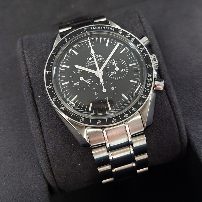 Omega_Speedmaster_Moonwatch_311.30.42.30.01.00_Tweedehands_CV-912_Juwelier_Clem_Vercammen-20.jpg