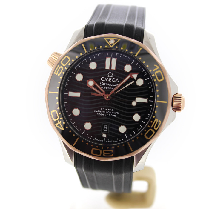 267442_01_Omega_Seamaster_21022422001002_Tweedehands_CV-953_Juwelier_Clem_Vercammen-3.jpg