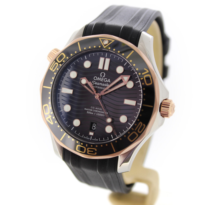 267442_01_Omega_Seamaster_21022422001002_Tweedehands_CV-953_Juwelier_Clem_Vercammen-4.jpg