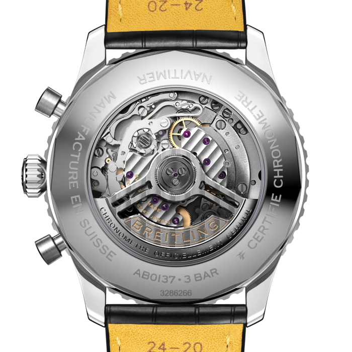 Breitling_Navitimer_B01_46_Green_AB0137241l1p1_Juwelier_Clem_Vercammen_5.png