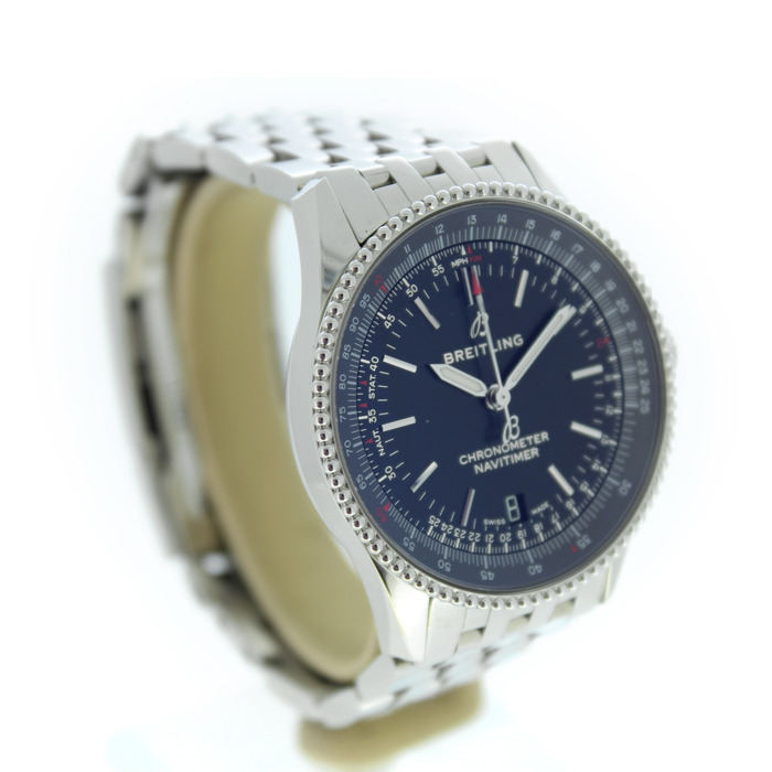 Breitling_Navitimer41_A17325_Tweedehands_88677-951_Juwelier_Clem_Vercammen-13.jpg