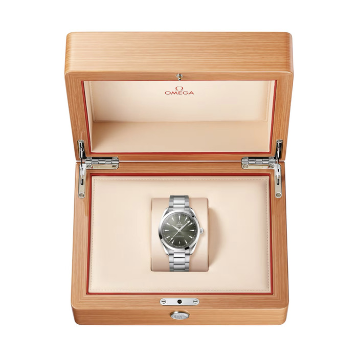 Omega_seamaster_donker_groen_22010412110001_Juwelier_Clem_Vercammen_4.jpg