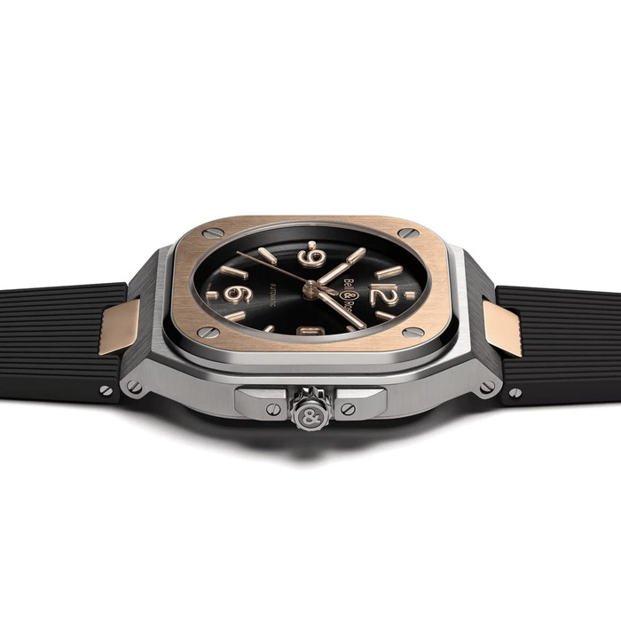 240237_01_Bell-Ross-BR-05-Black-Steel-and-Gold-Juwelier-Clem-Vercammen_2.jpg